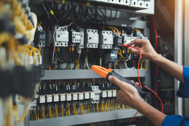 Best Licensed Electrician  in Winfield, MO